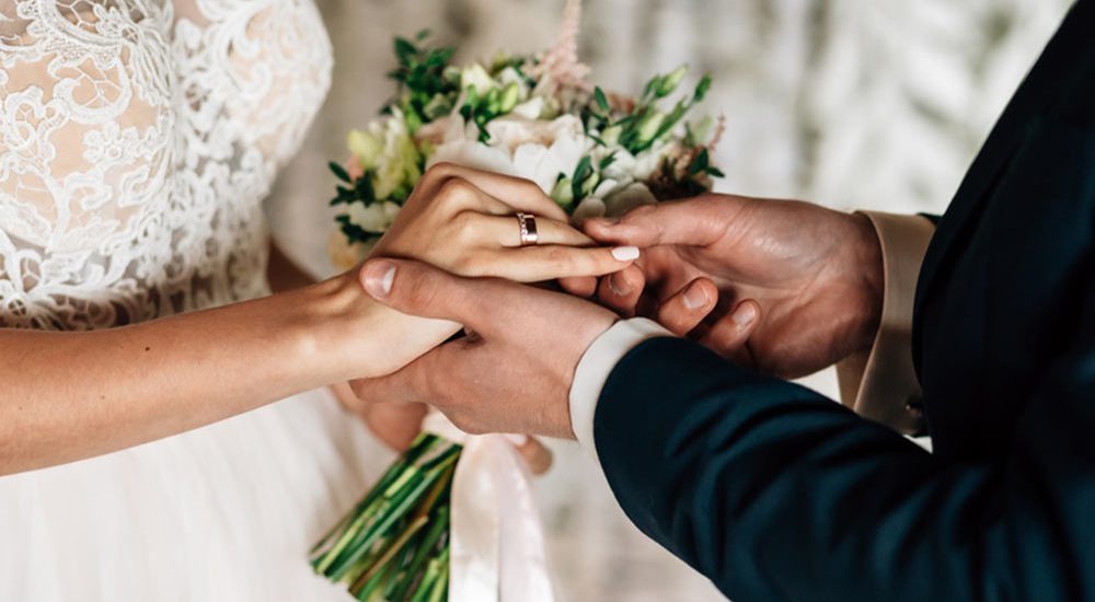 Hochzeit: Was Sie über Ehevertrag, Unterhalt und Ehegattensplitting wissen sollten